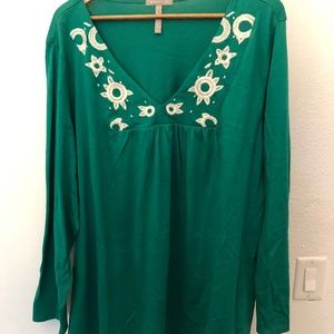 OLD NAVY GREEN LONG SLEEVE TOP WITH EMBROIDERY